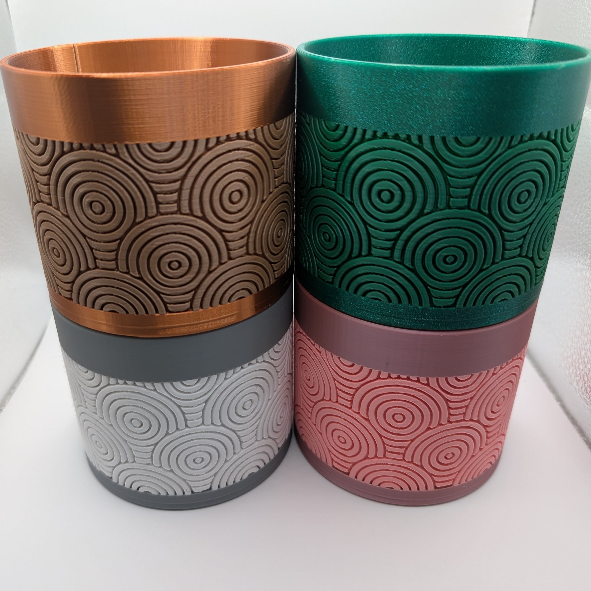 Dual Tone Concentric Circles Planter