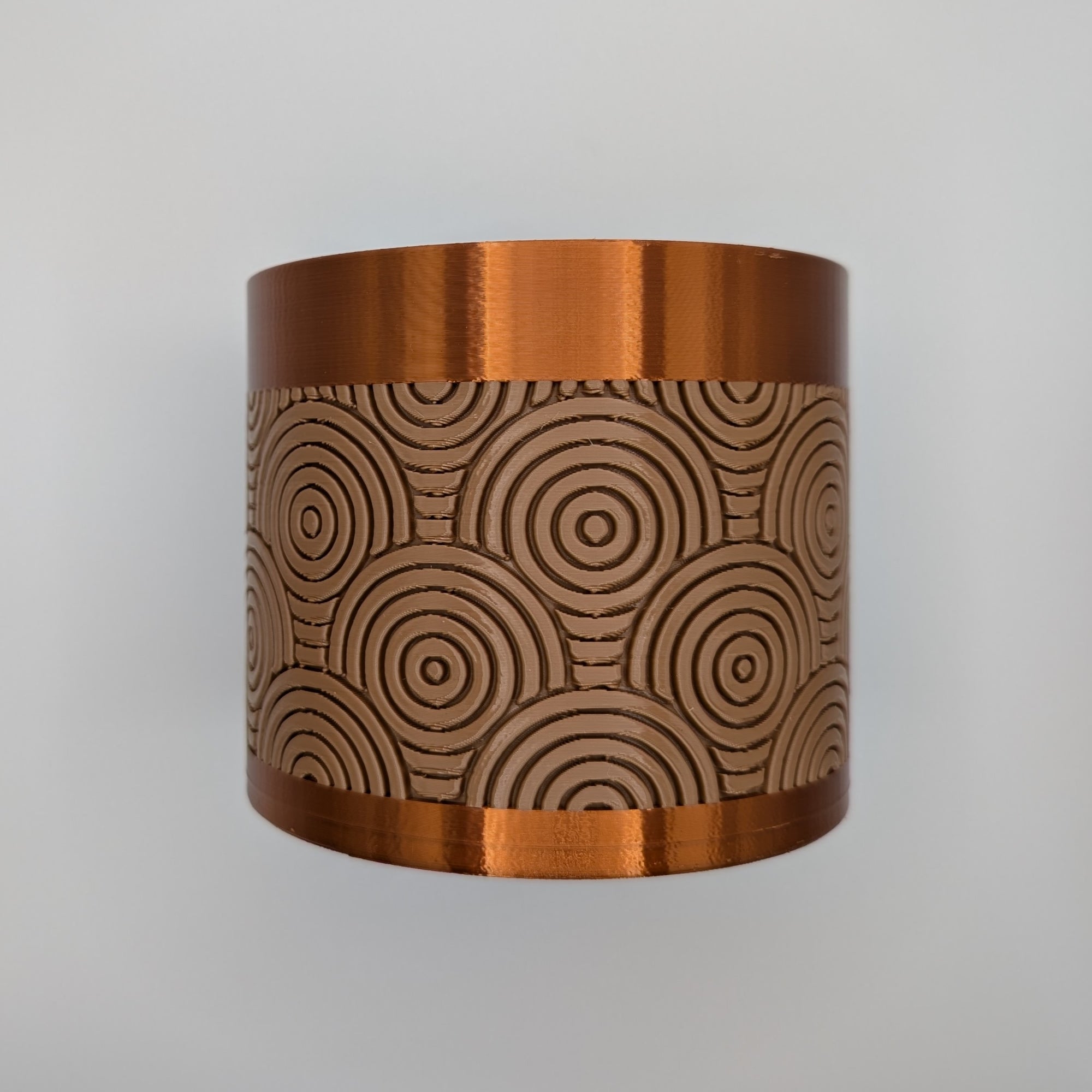 Dual Tone Concentric Circles Planter