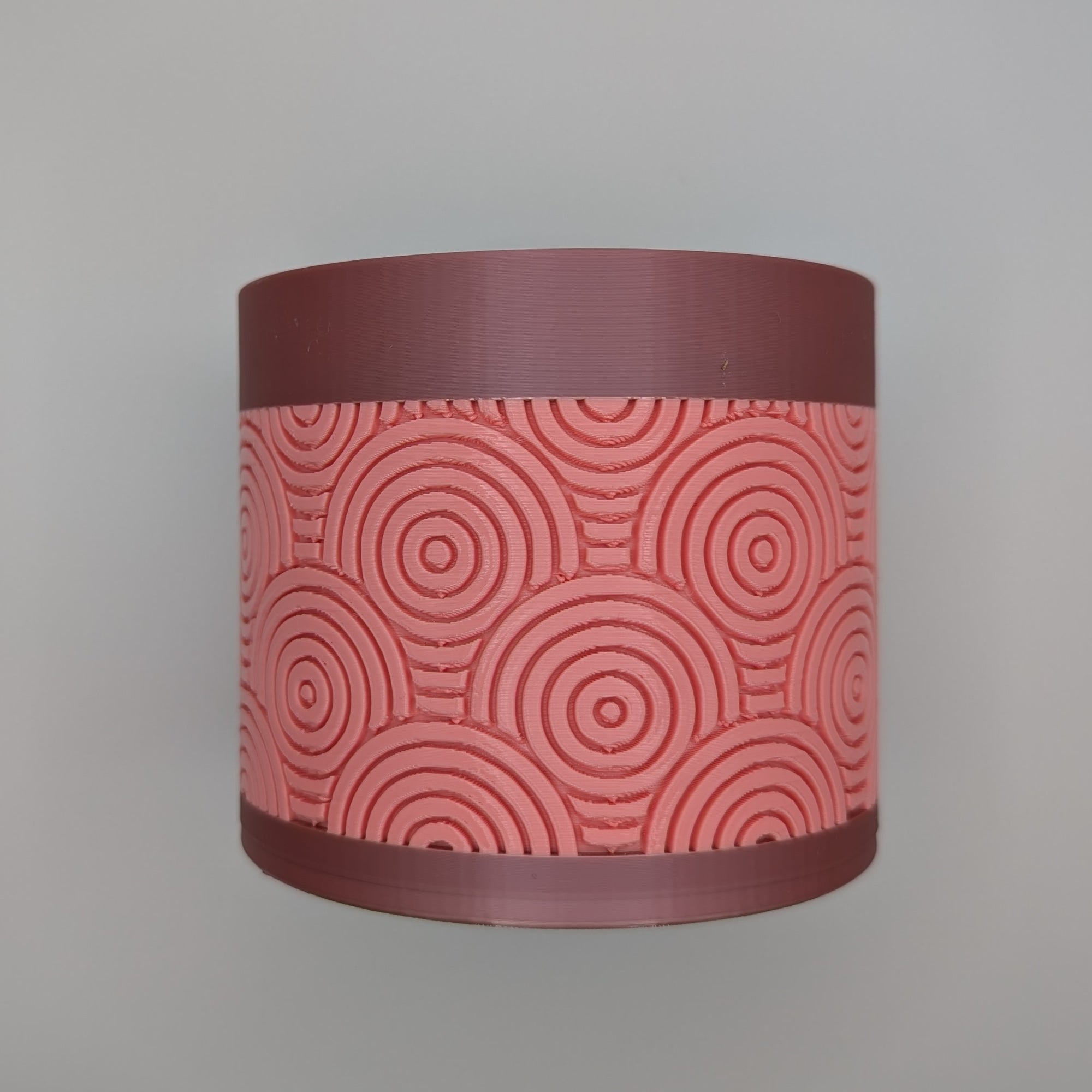 Dual Tone Concentric Circles Planter